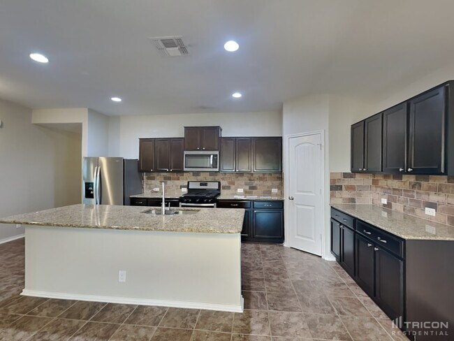 Building Photo - 15317 Cooks Petrel