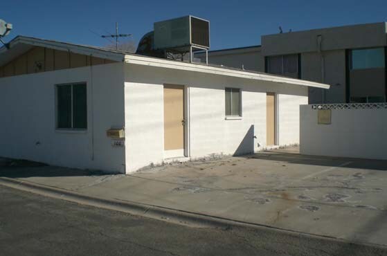 Common Area Amenities - 4221 E Stewart Ave