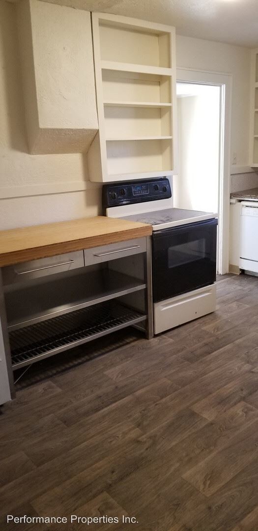 Foto del edificio - 3 br, 1 bath House - 4648 NE 98th Avenue