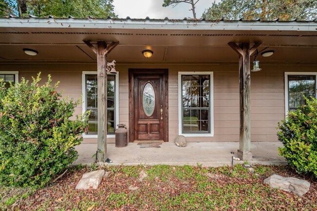 Foto del edificio - 521 Northwood Dr