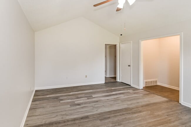 Building Photo - 1683 Coral Hills Dr