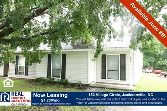 Building Photo - 152 Village Cir