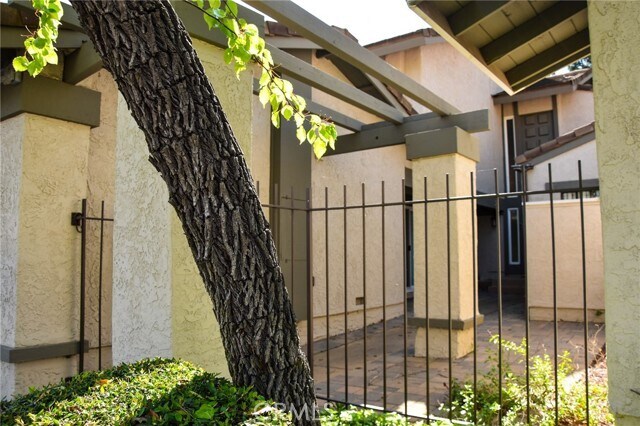 Building Photo - 6584 E Paseo Diego