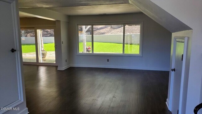 Foto del edificio - 21800 Martinez St