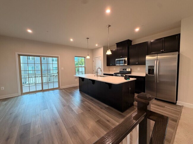 Foto del edificio - 14945 Townshend Ter Ave