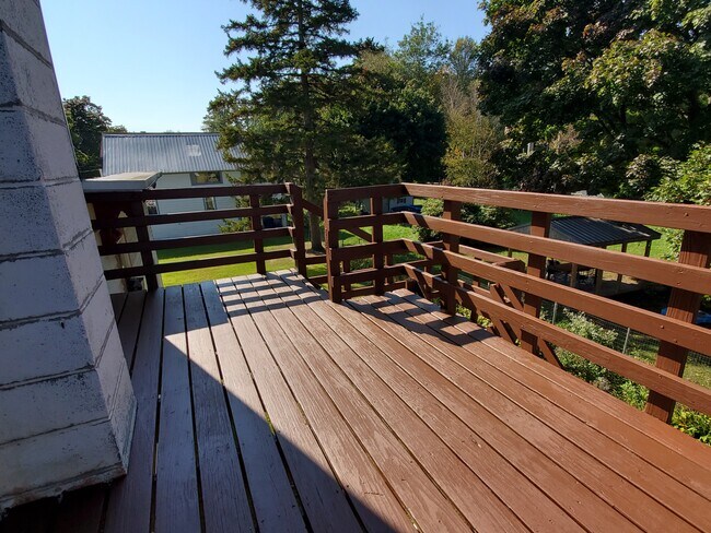 Foto del edificio - 27 First Ave