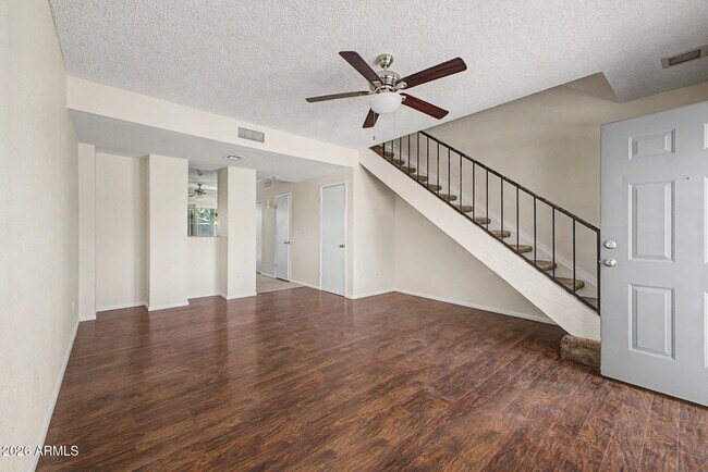 Foto del edificio - 4608 W Maryland Ave