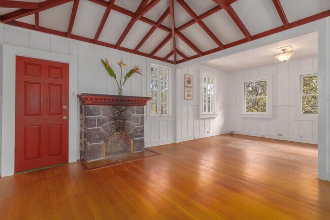 Foto del edificio - Charming 2 Bedroom / 1 Bath Cottage in Cool Volcano