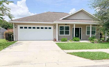 Building Photo - 16610 NW 194th St