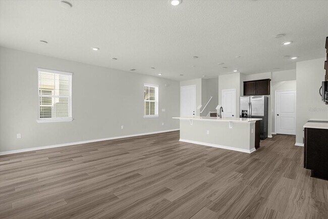 Foto del edificio - 4438 Small Creek Rd