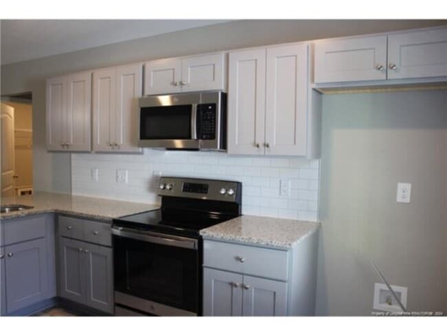 Building Photo - 3203 Sperry Branch Way