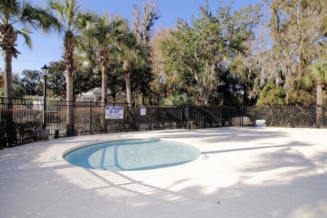 Foto del edificio - Spacious Roommate-Style Villa at Estates at Westbury – Bluffton, SC