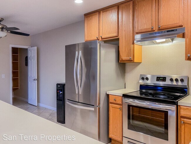 Foto del edificio - 2 br, 2 bath House - 433 Autumn Dr. #22