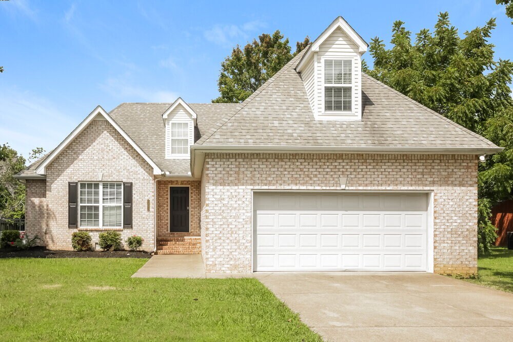 Foto principal - 2625 Dorset St