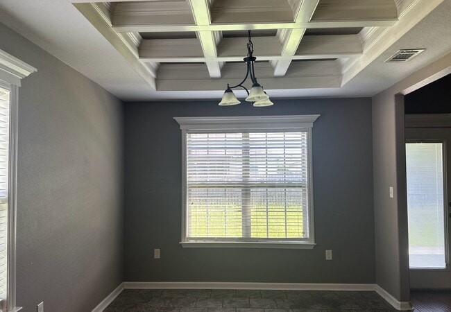 Building Photo - 4024 Glen Laurel Dr N