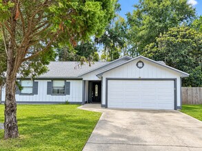 Building Photo - 204 Sunnyside Dr