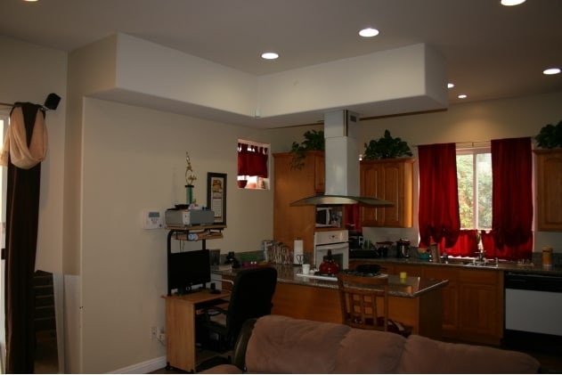  - 1612 W 146th St