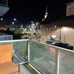 Foto del edificio - 353 E Bonneville Ave