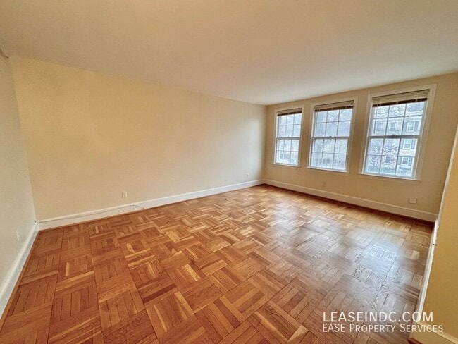 Building Photo - 2721 Ordway St NW