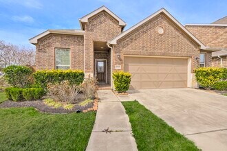 Building Photo - 6723 Barrington Crk Trce