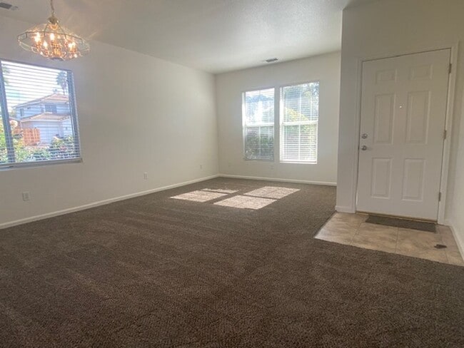 Building Photo - Corner lot with pool and RV parking!