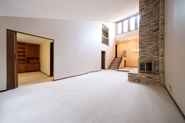 Foto del edificio - 5704 Duncan Ln