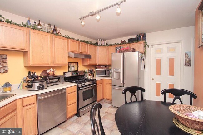 Foto del edificio - 1332 S Lawrence St