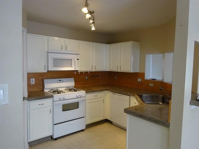 Foto del edificio - 12406 Westwold Dr