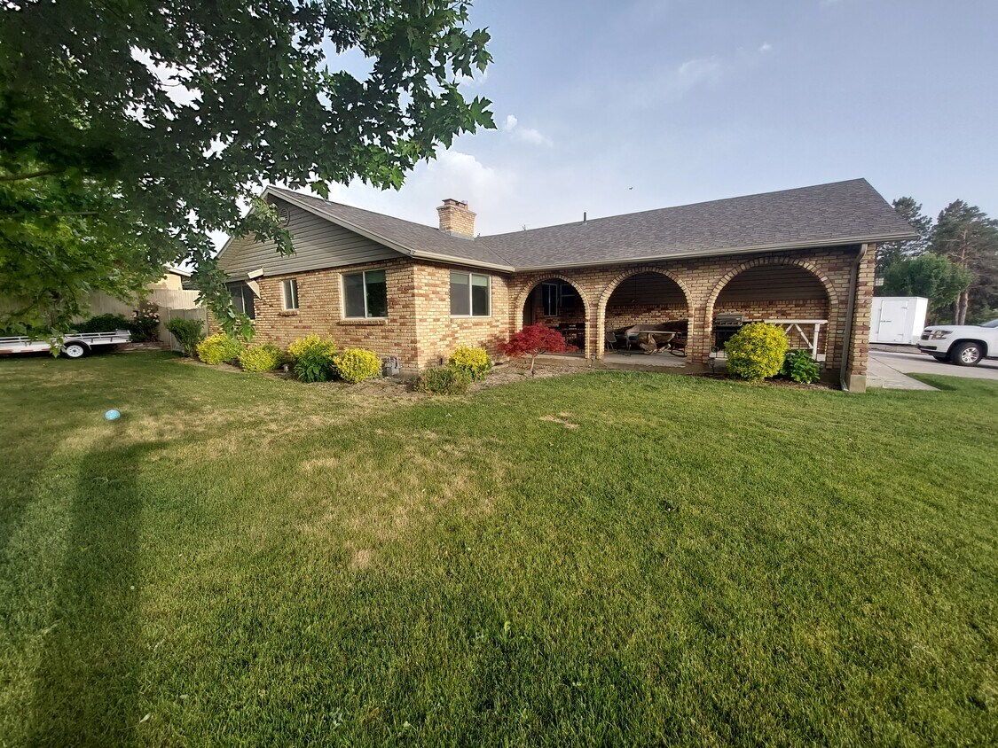 1076 Timpview Dr, American Fork, UT 84003 House Rental in American