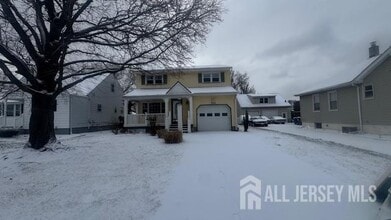 Building Photo - 966 Bergen Ave