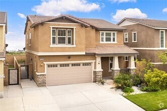 Building Photo - 16985 Raven St