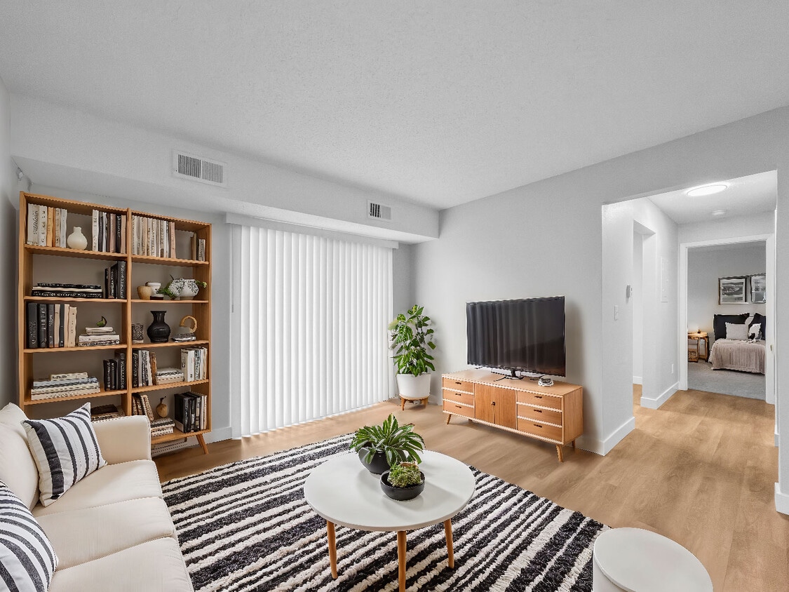 Living Room - Rock Ridge Commons