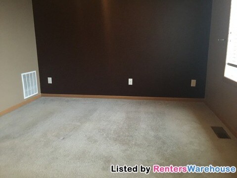 Building Photo - 15546 Flyboat Ln