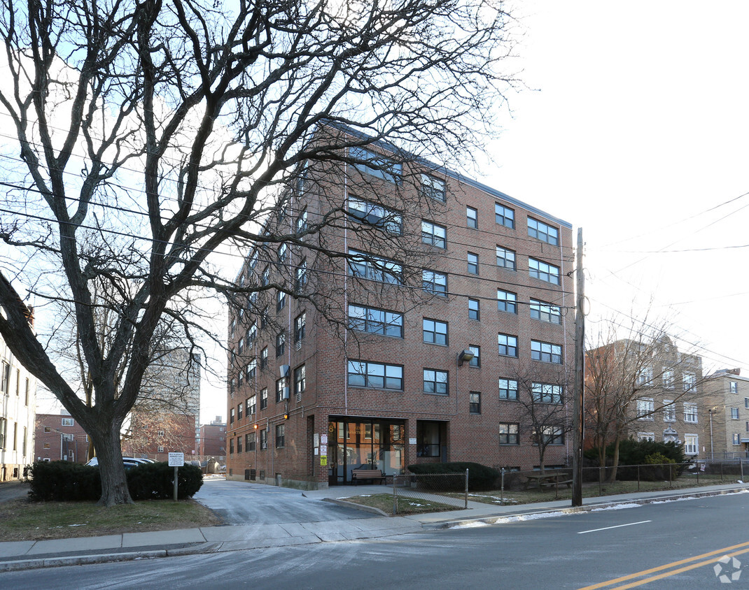 Building Photo - Kent Apartments