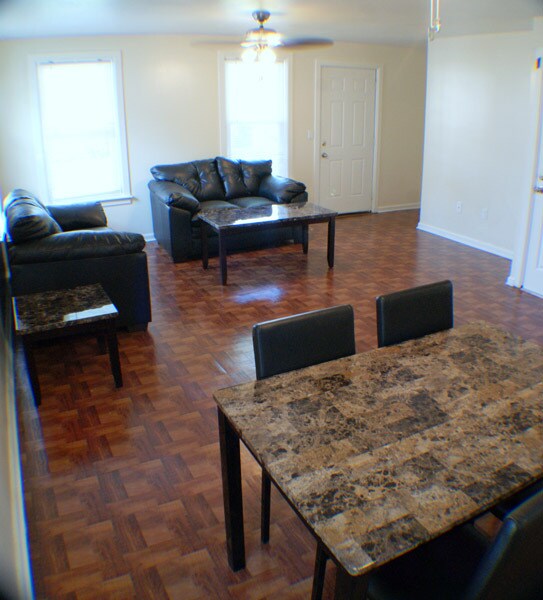 Foto del edificio - 203 Cherry St