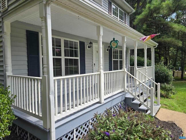 Foto del edificio - 259 Spring Oaks Ln