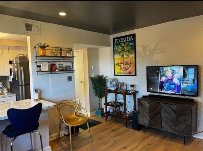 Building Photo - 2655 Birney Pl SE