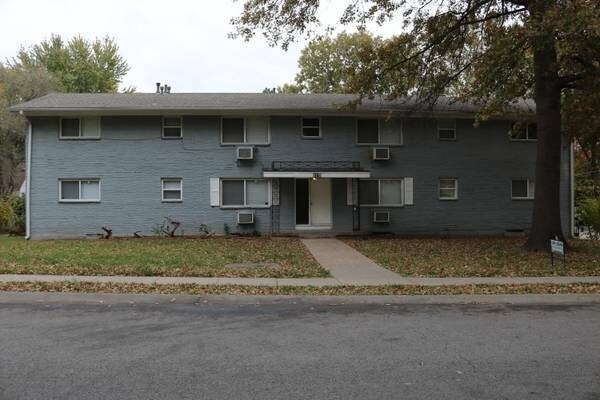 Building Photo - 6115-6119 Marty St