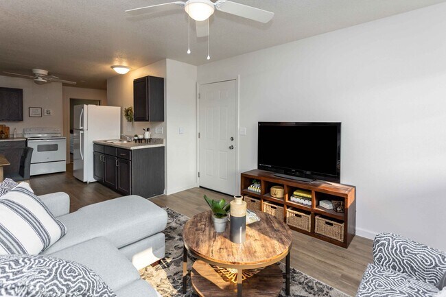 Foto del edificio - 2 Bedroom, Single-story Townhomes for rent in Madrid, IA