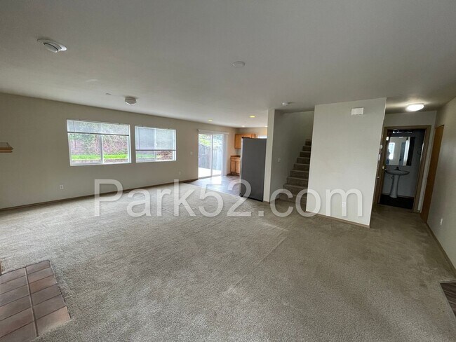 Foto del edificio - DuPont 4 Bedroom Single Family