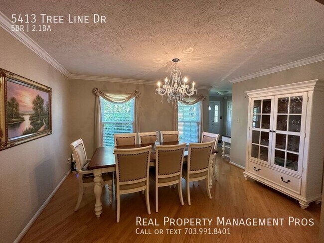 Foto del edificio - 5413 Tree Line Dr