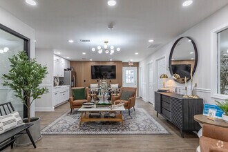 Interior Photo - Shadowbluff Apartments