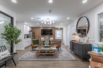 Interior Photo - Shadowbluff Apartments