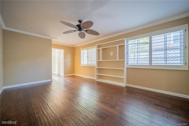 Foto del edificio - 3 br, 2 bath House - 22202 Costanso St