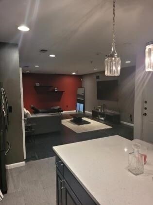 Foto del edificio - 910 SUMMIT Ave