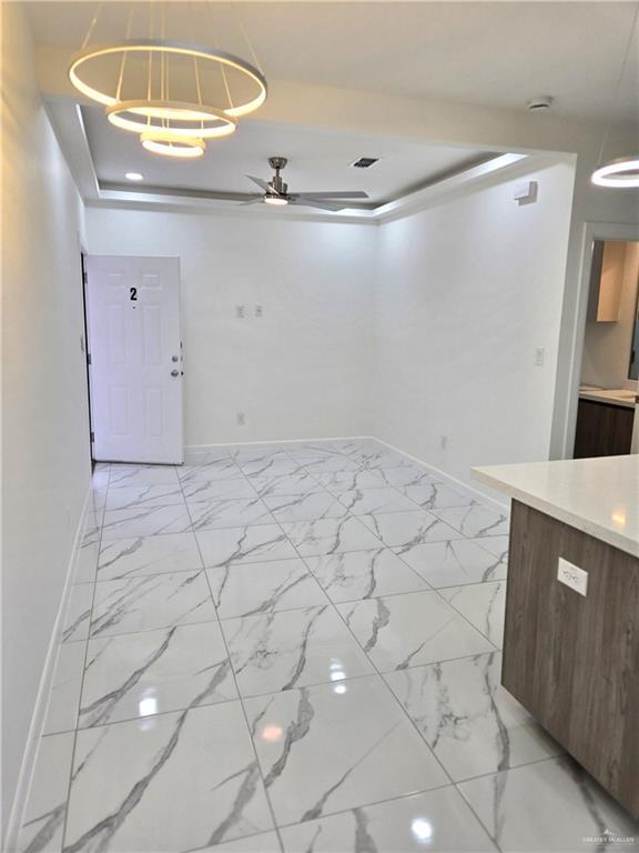 Building Photo - 11 Magdalena St