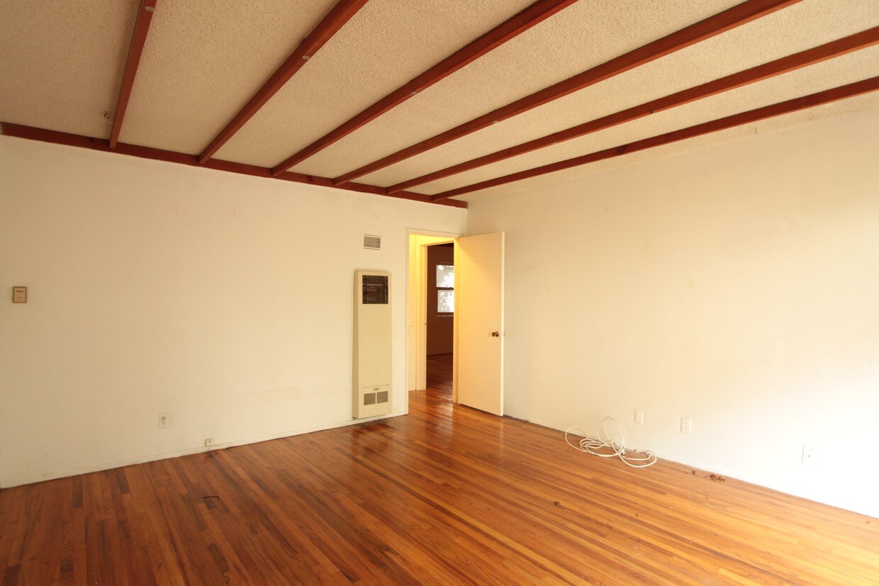 Foto principal - 11706 Kiowa Ave