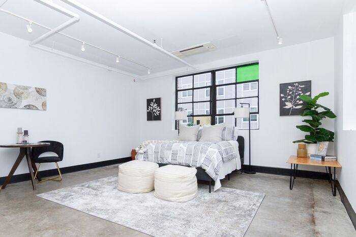 Foto principal - Check out this studio ! We want you to cal...