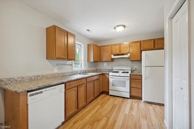 Building Photo - 4 br, 2 bath House - 1731 PAGE ST Unit 1