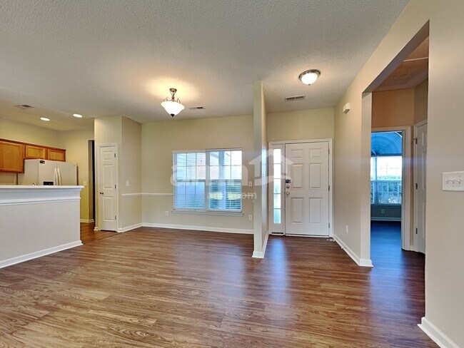 Building Photo - 109 Cannonsmill Ln